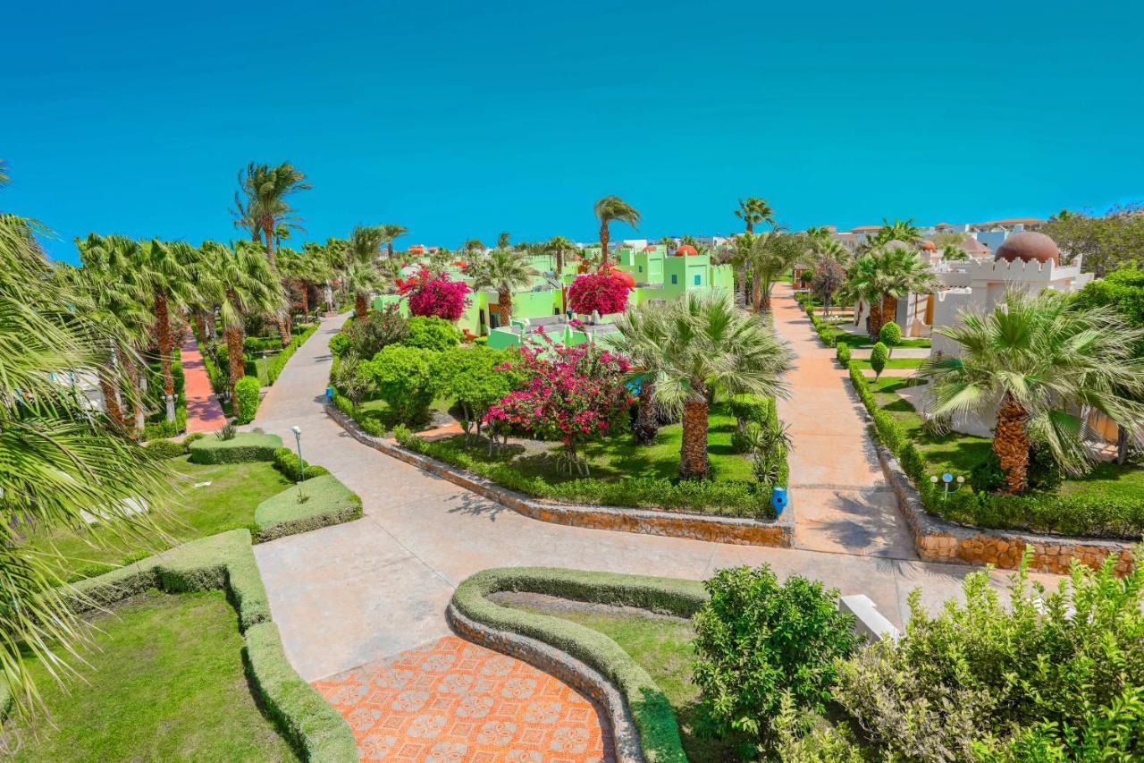 Mirage Bay Hotel & Aqua Park , Suites , Flates Hurghada Exterior photo
